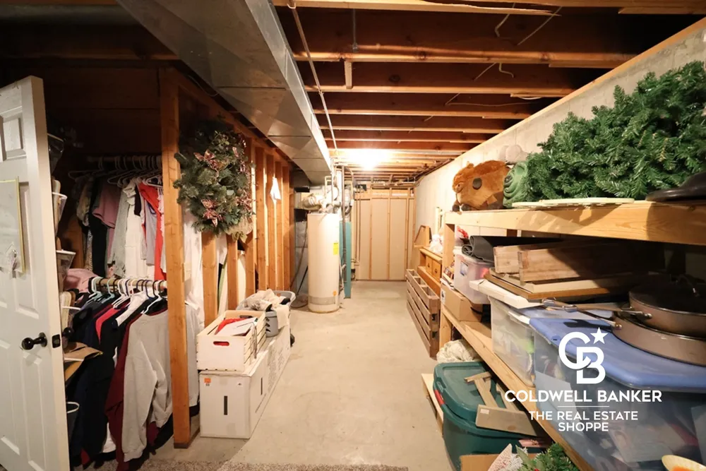 2707 N Rock Rd, Garden City, KS 67846