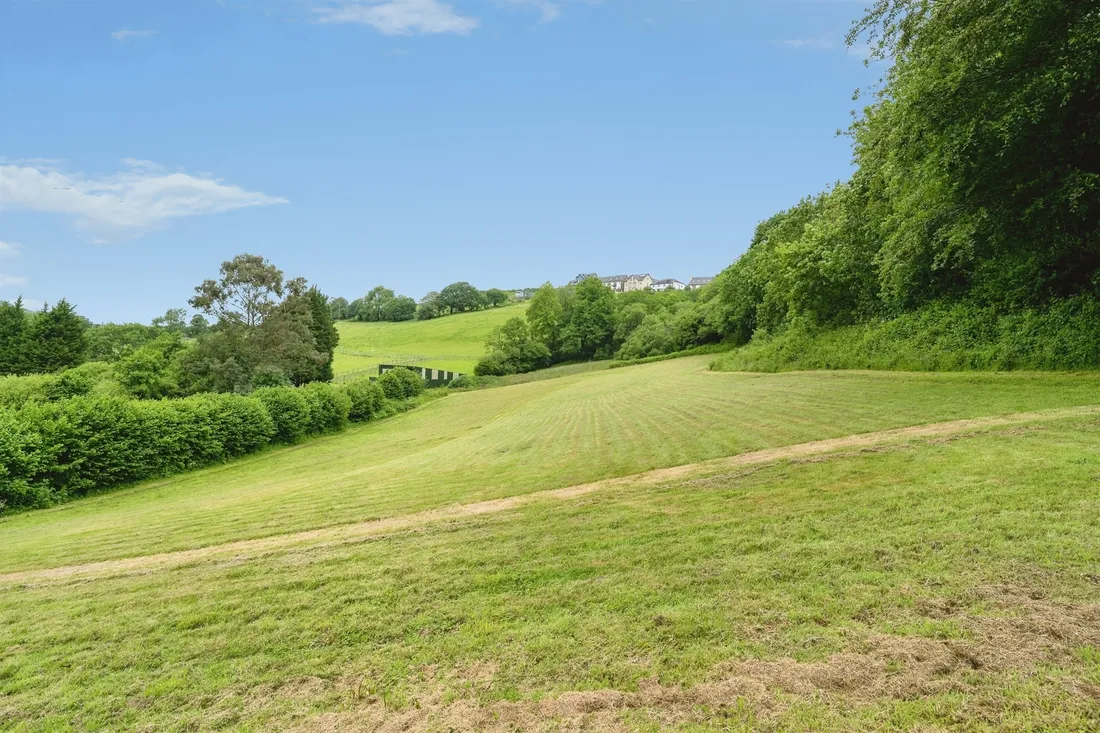 Property photo 34