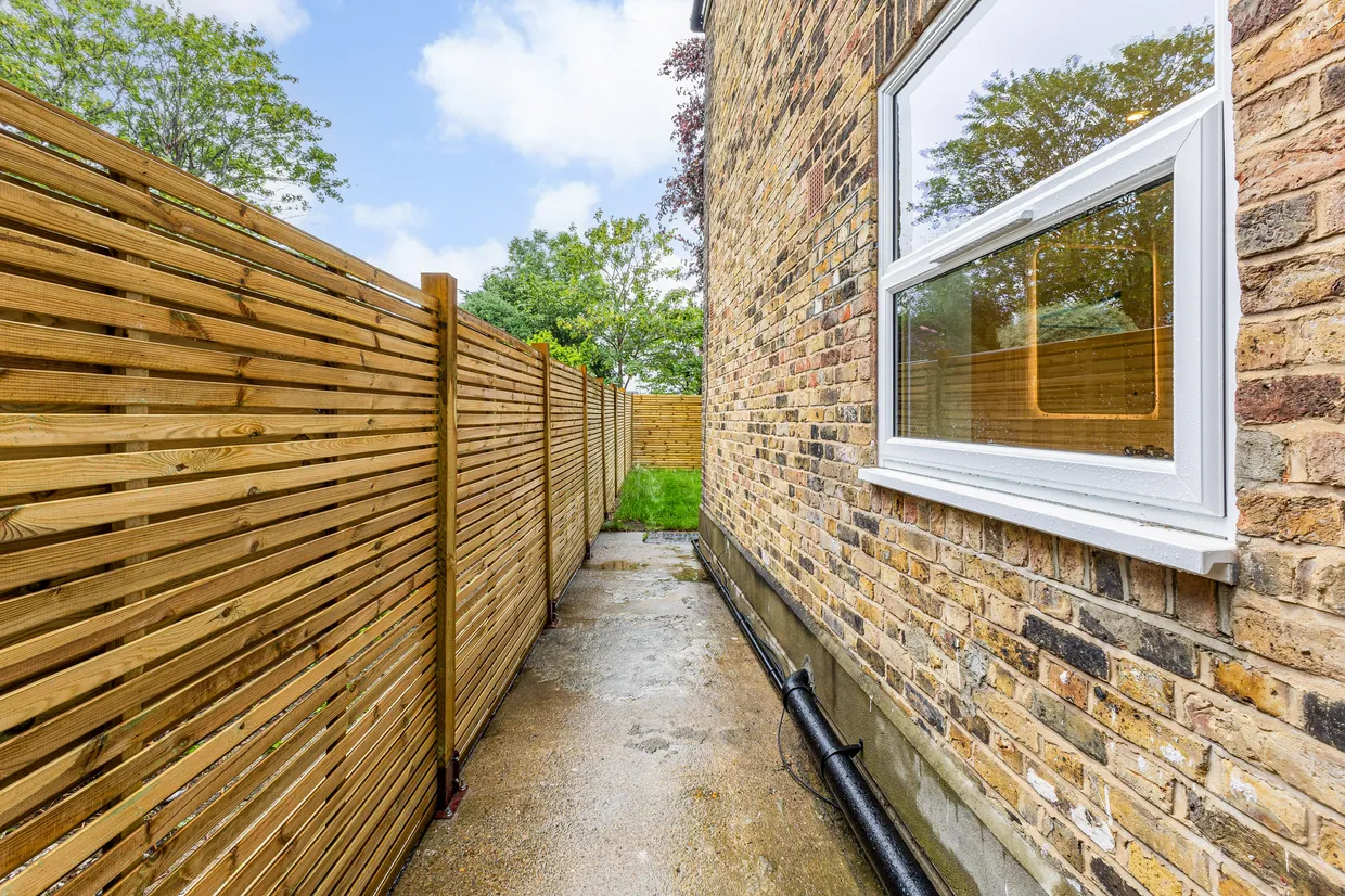 George Lane, London, SE13 photo 10