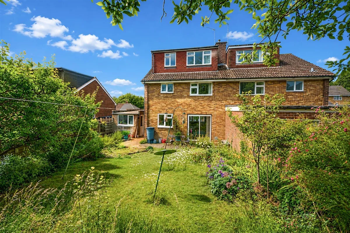 Ridge Lea, Hemel Hempstead, Hertfordshire, HP1 2AZ