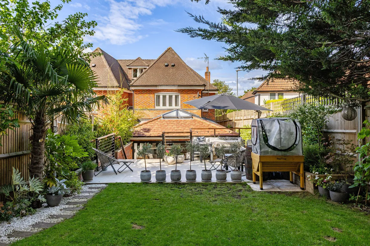 Bowers Way, Harpenden, AL5 photo 2
