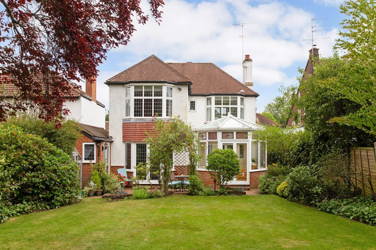 Dalkeith Road, Harpenden, AL5 photo 21