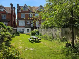 Knoll Road, Dorking photo