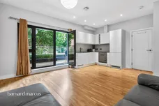 Staines Road West, Sunbury-On-Thames