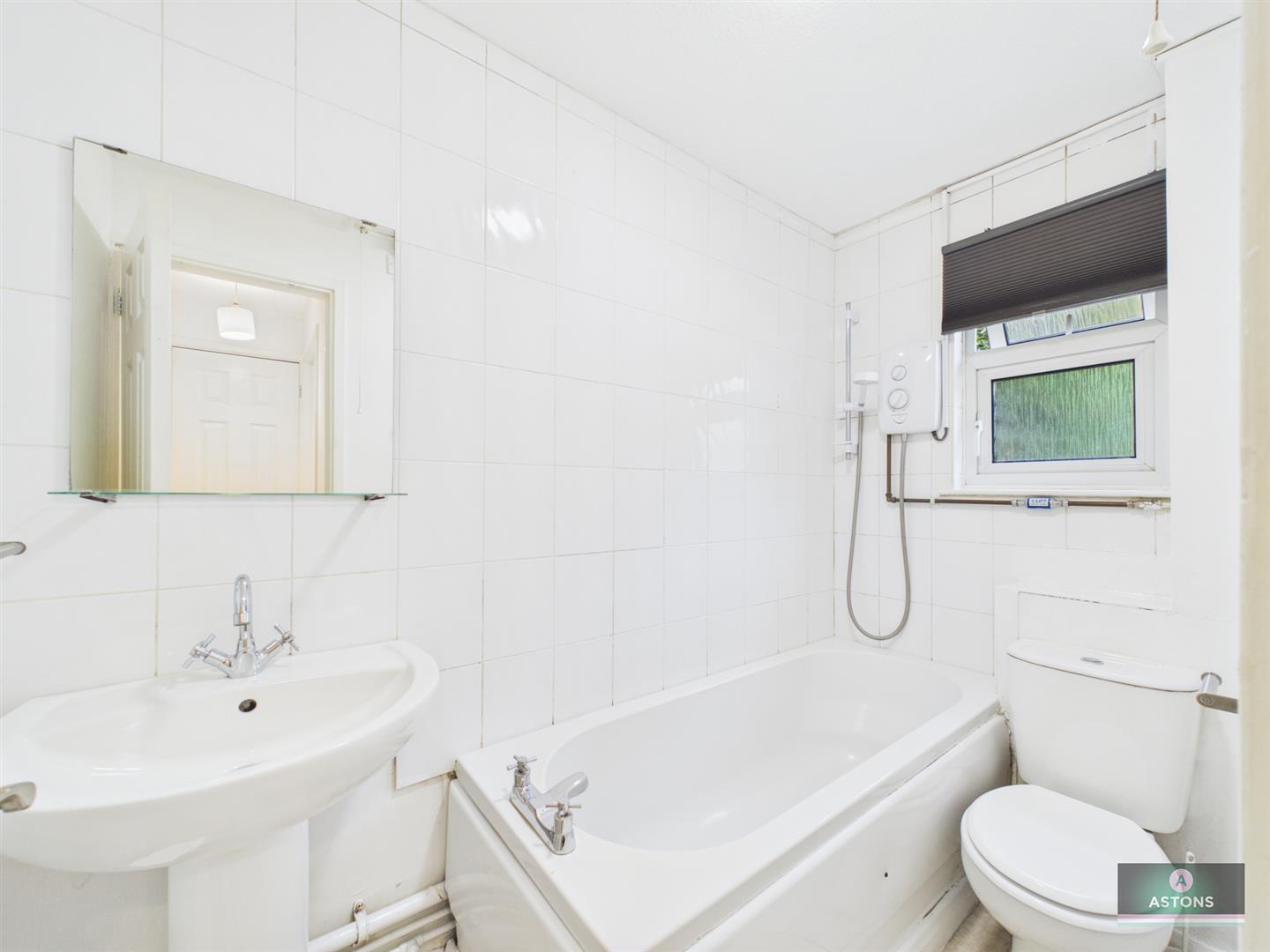 Lanercost Road, Crawley Image 4