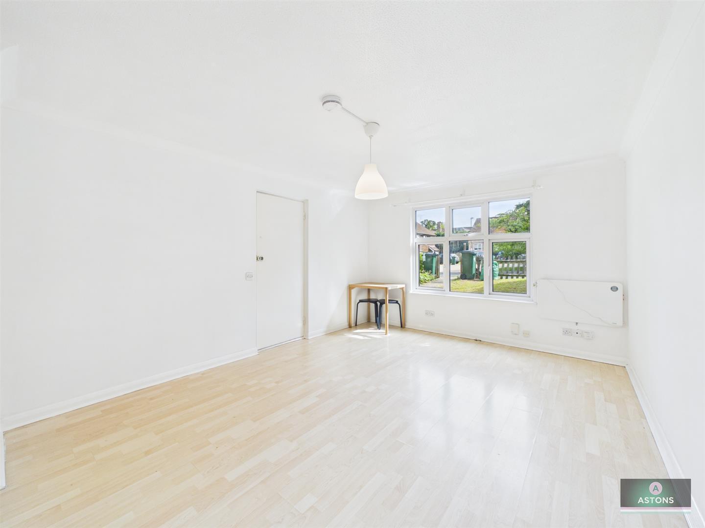 Lanercost Road, Crawley Image 5