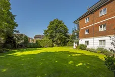 The Downs, London, SW20 photo 7