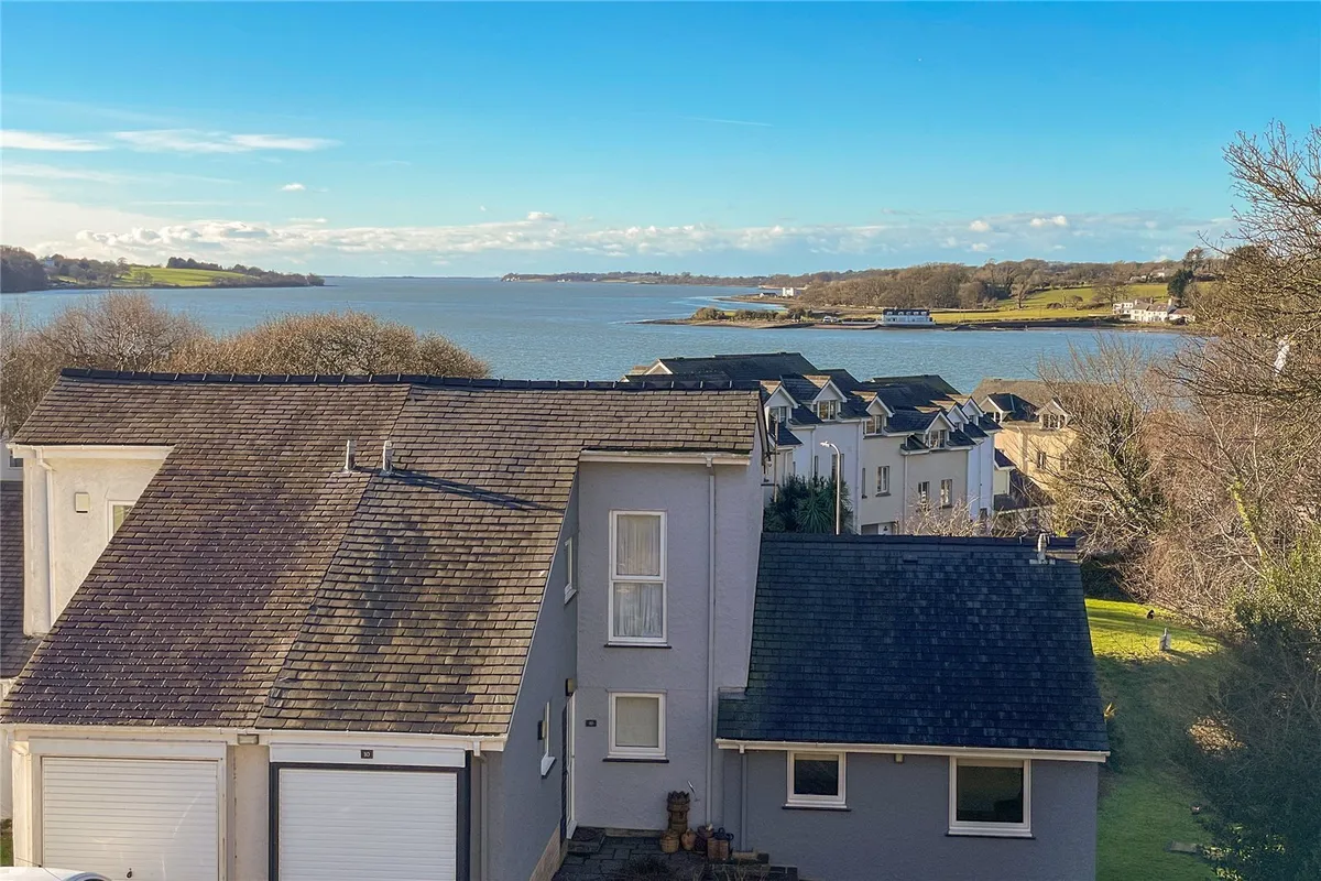 Ffordd Hebog, Menai Marina, Y Felinheli, LL56