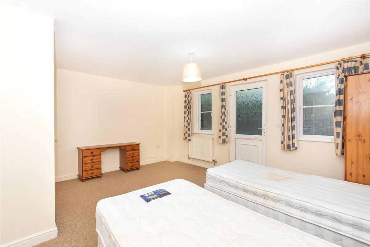 Ffordd Hebog, Menai Marina, Y Felinheli, LL56