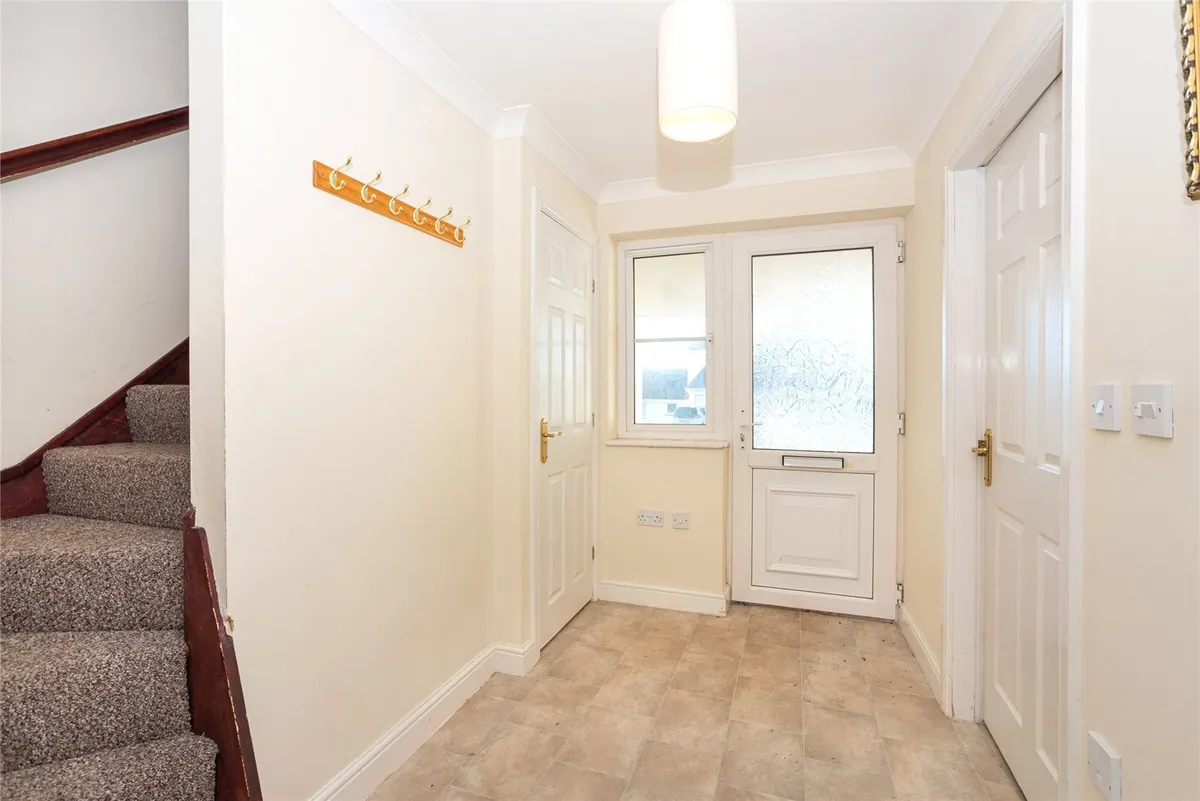 Ffordd Hebog, Menai Marina, Y Felinheli, LL56