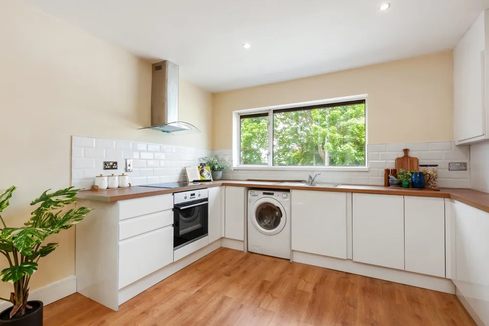 1 Arnwood, Blackhorse Avenue, Dublin 7, D07RT98