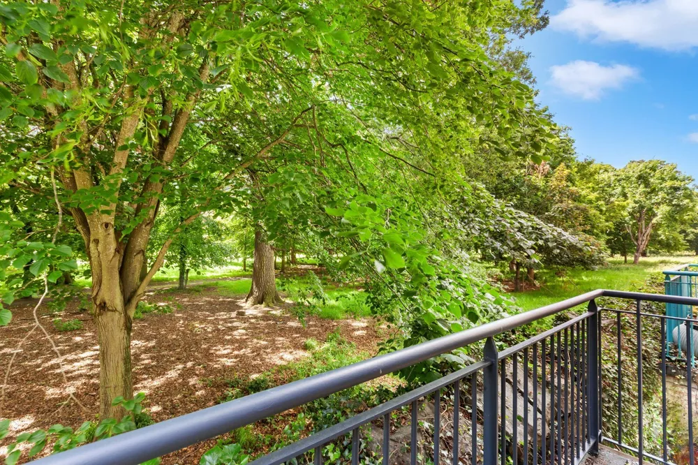 1 Arnwood, Blackhorse Avenue, Dublin 7, D07RT98