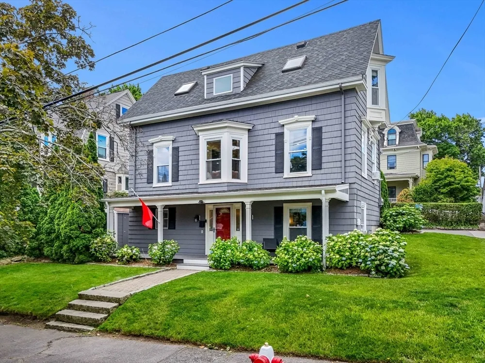 22 Beach Ave, Swampscott, MA 01907