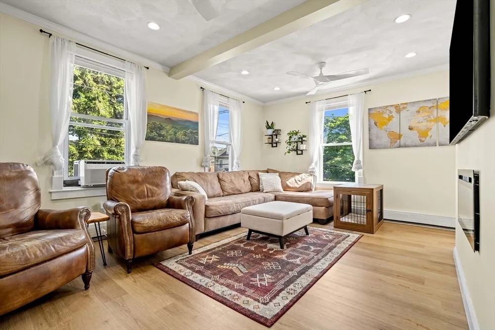 22 Beach Ave, Swampscott, MA 01907