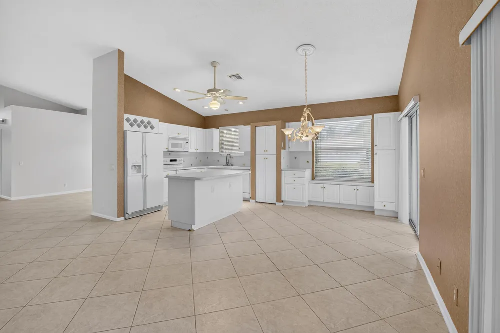 9729 Lemonwood Way, Boynton Beach, FL 33437