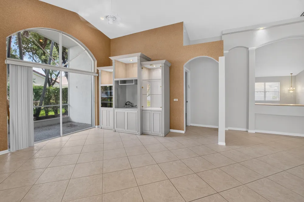 9729 Lemonwood Way, Boynton Beach, FL 33437