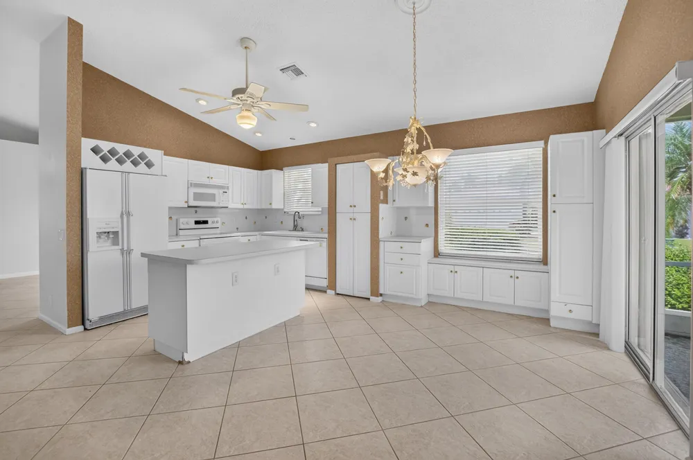 9729 Lemonwood Way, Boynton Beach, FL 33437
