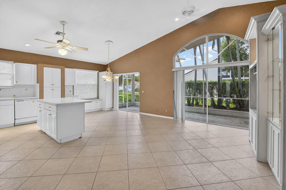 9729 Lemonwood Way, Boynton Beach, FL 33437
