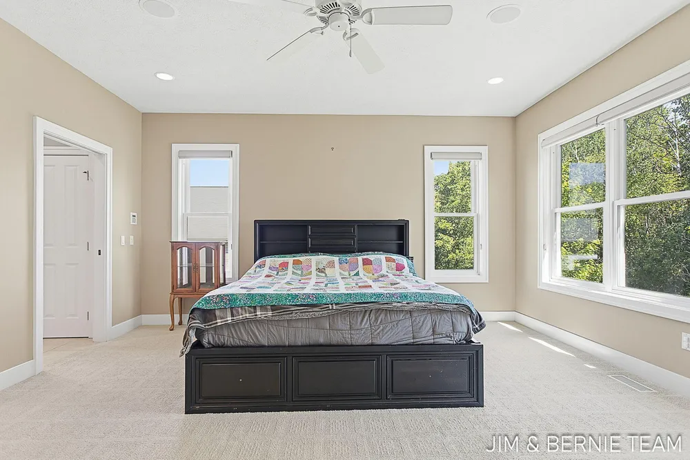 3477 Palmer Dr, Saugatuck, MI 49453-9461