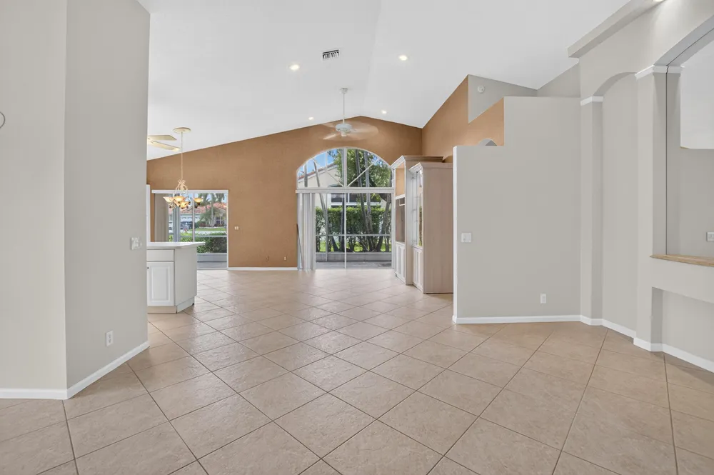 9729 Lemonwood Way, Boynton Beach, FL 33437
