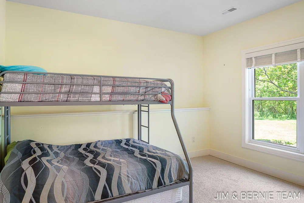 3477 Palmer Dr, Saugatuck, MI 49453-9461