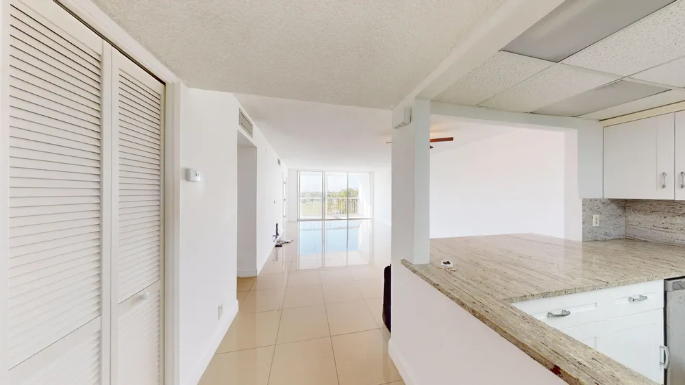 3080 N Course Dr, Pompano Beach, FL 33069
