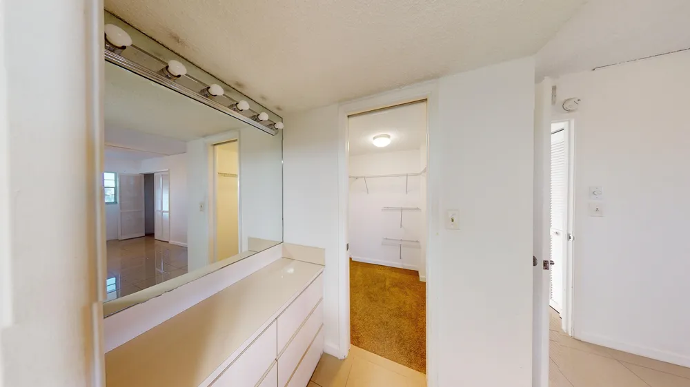 3080 N Course Dr, Pompano Beach, FL 33069