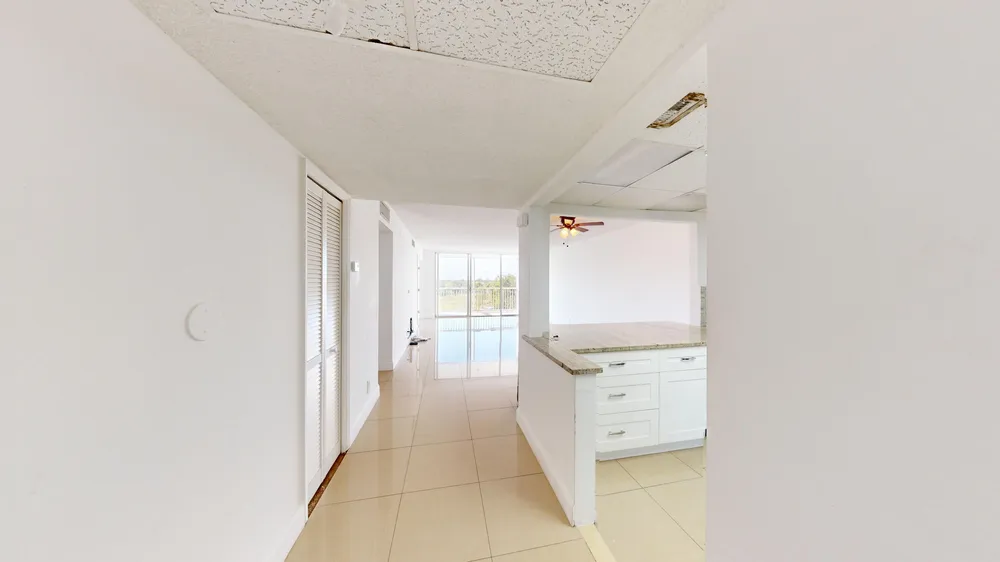 3080 N Course Dr, Pompano Beach, FL 33069