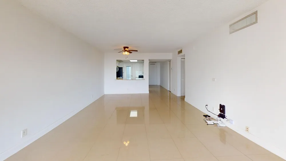 3080 N Course Dr, Pompano Beach, FL 33069