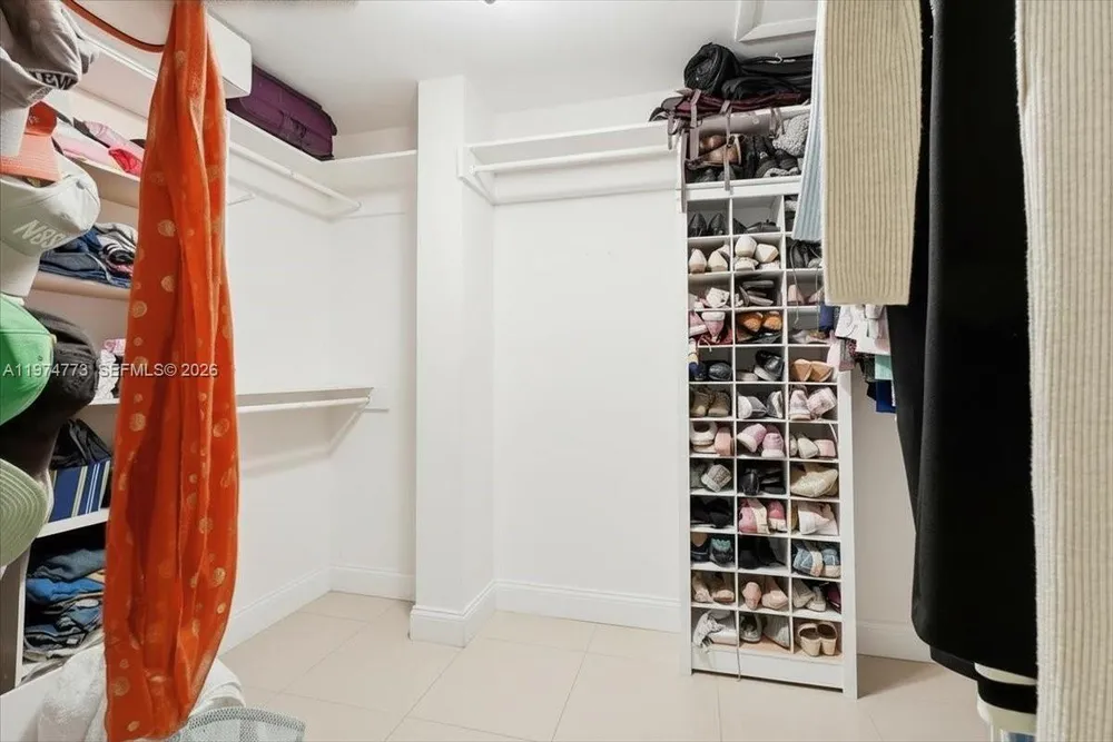 4925 Tyler St, Hollywood, FL 33021