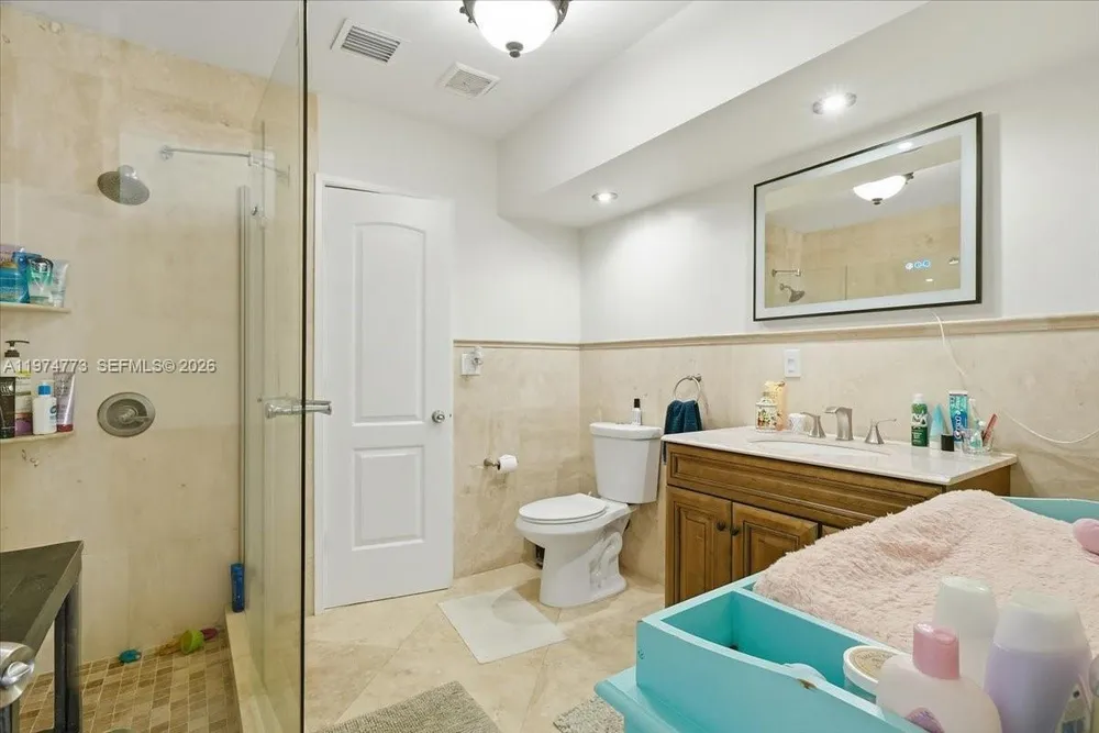 4925 Tyler St, Hollywood, FL 33021