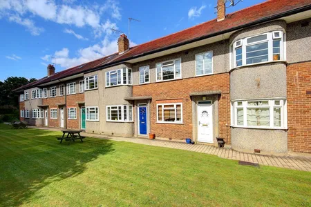 Kingston Close, Teddington, TW11