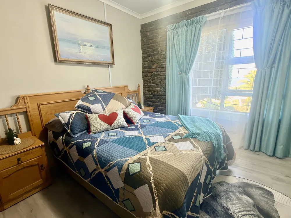South Africa, Western Cape, Dana Bay, Aalwyn Road, 88