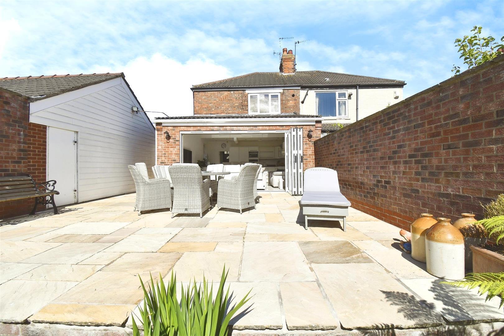 Ellesmere Avenue, Hull Image 29