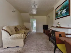 Pinewood Drive, BIRMINGHAM thumb 3