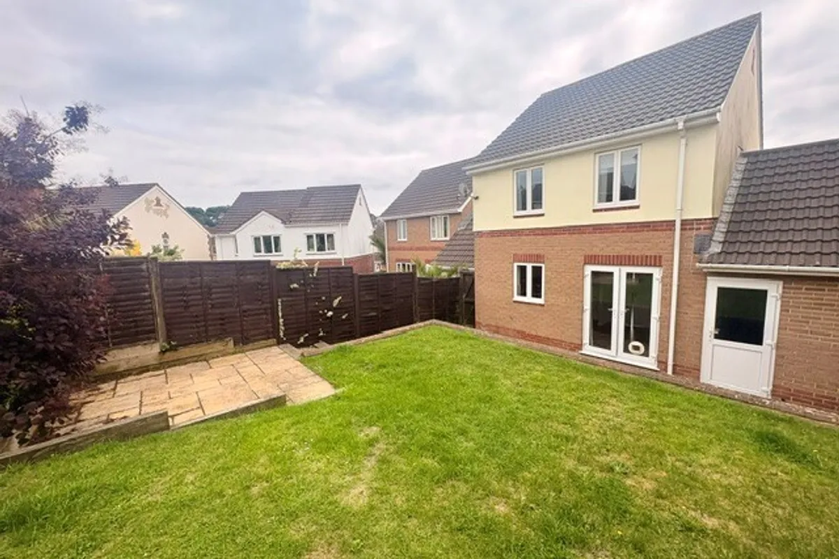 Highglen Drive, PLYMOUTH