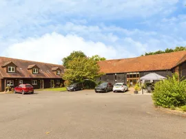 Broad Oak Lane, Hertford thumb 2