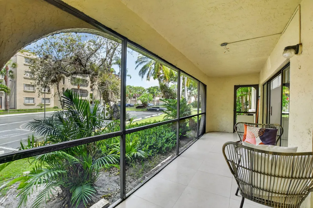 6335 Longboat Ln W, Boca Raton, FL 33433