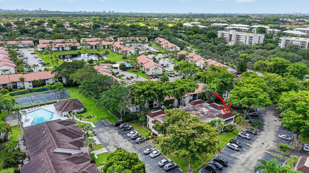 6335 Longboat Ln W, Boca Raton, FL 33433