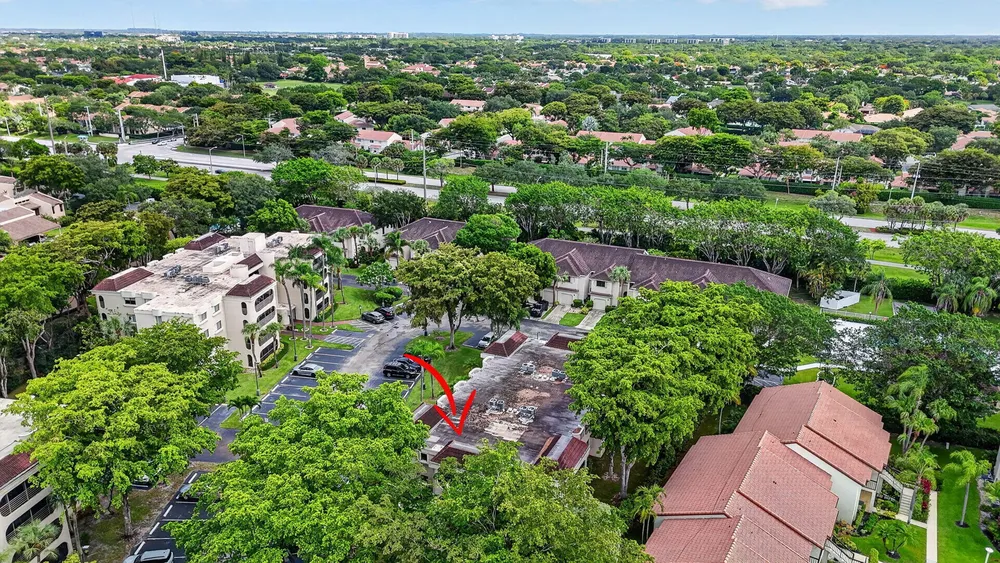 6335 Longboat Ln W, Boca Raton, FL 33433