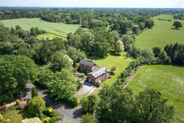 Trouthall Lane, Plumley, WA16 photo 1