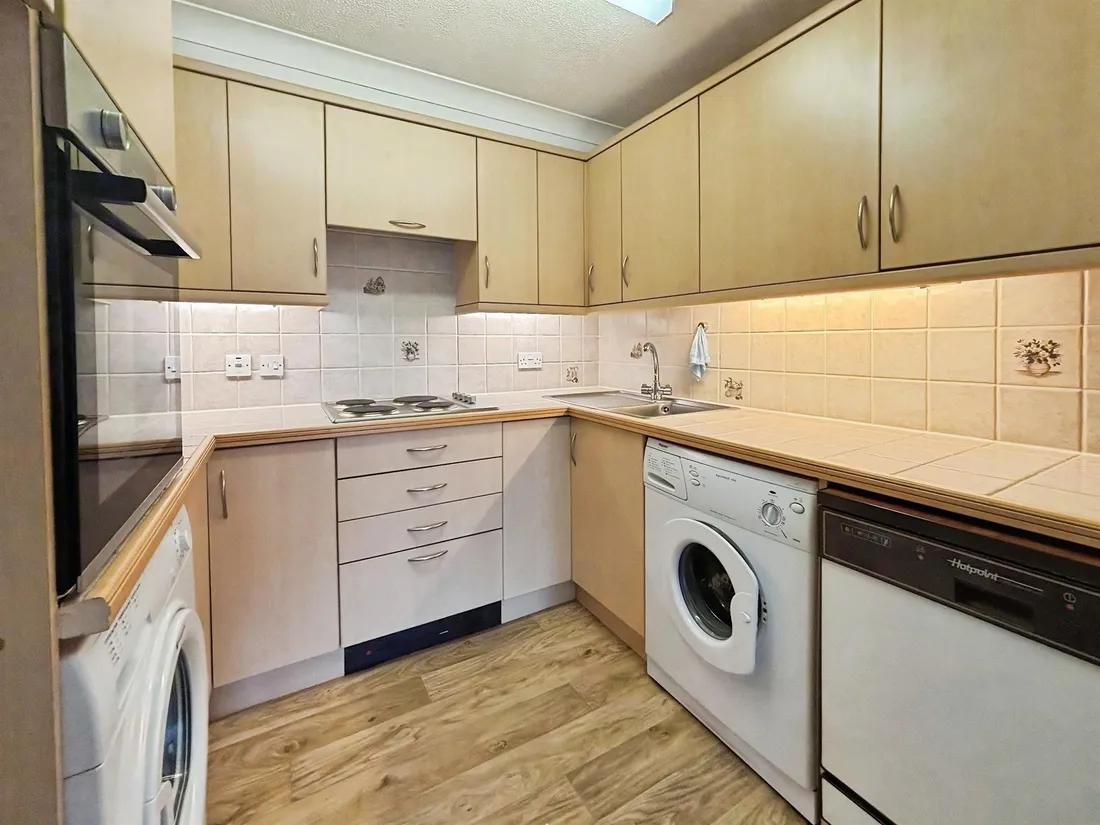 Property photo 11