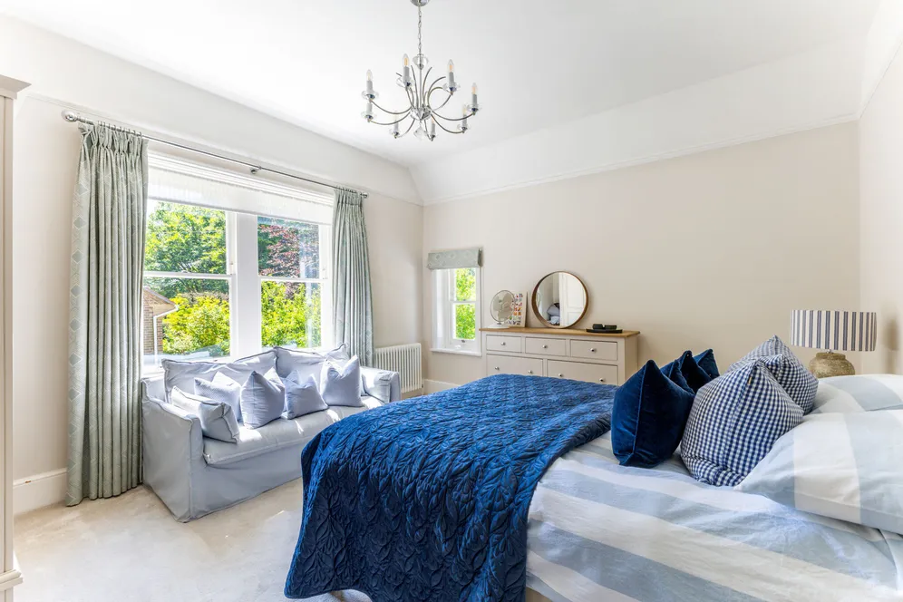 Branksomewood Road, Fleet, GU51 photo 20