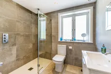 Branksomewood Road, Fleet, GU51 photo 22
