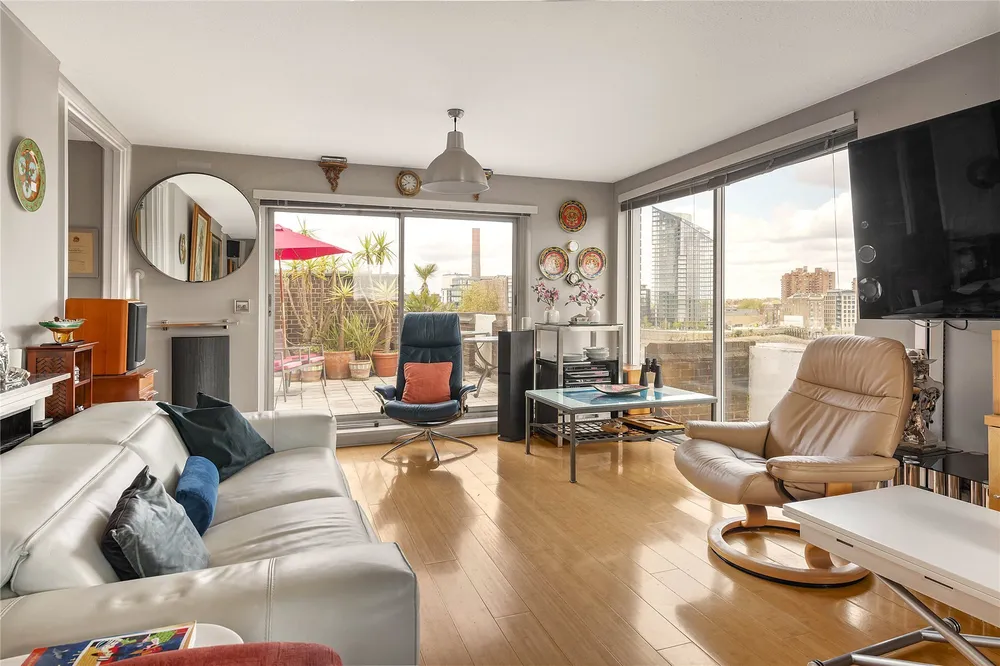 Valiant House, Vicarage Crescent, London, SW11