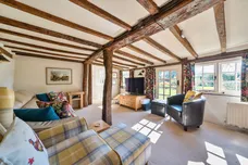 Bridge Road, Ickford, HP18 photo 11