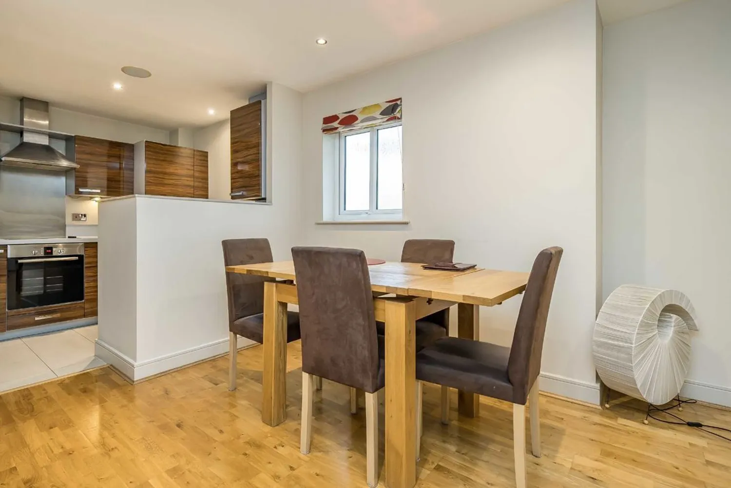 Brooklands Road, Weybridge, KT13 photo 4