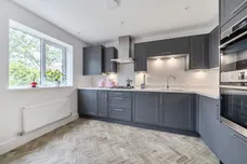 Sika Gardens, Enfield
