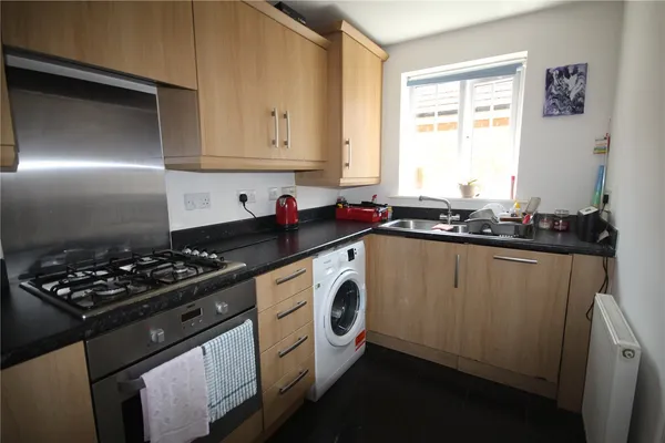 Turners Gardens, Wootton, NN4 photo 3