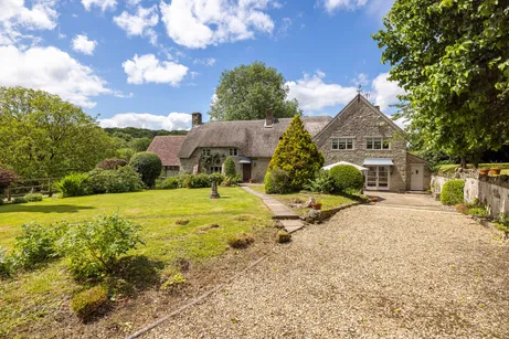 Zeals Row, Warminster, BA12